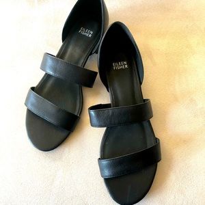 Eileen Fisher black flat sandals